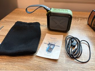 Bluetooth Waterproof Speaker & Accessories