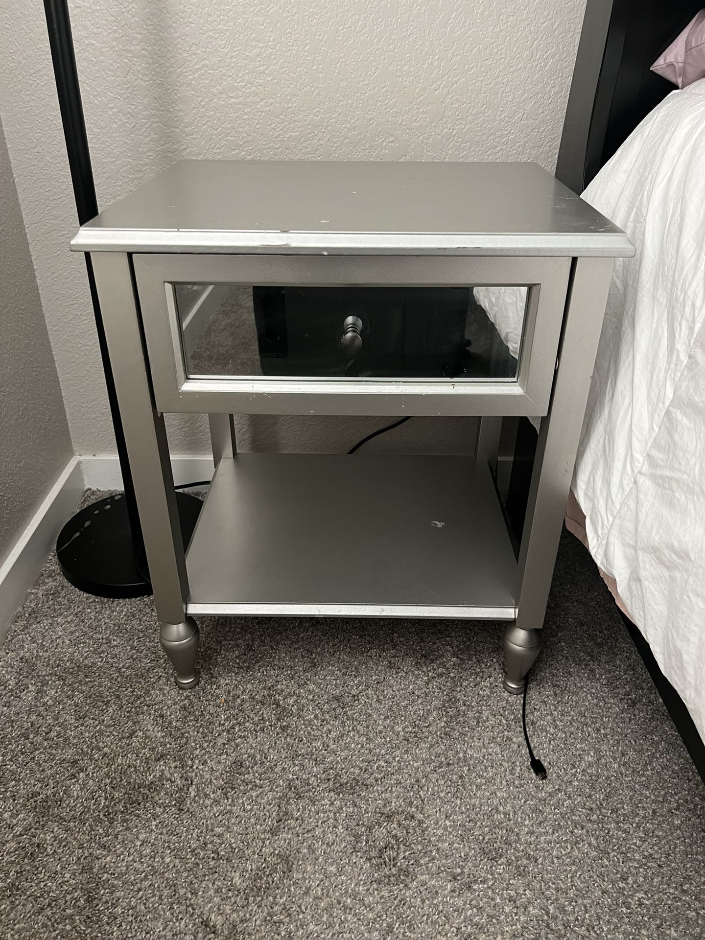 Night Stand/ Side Table