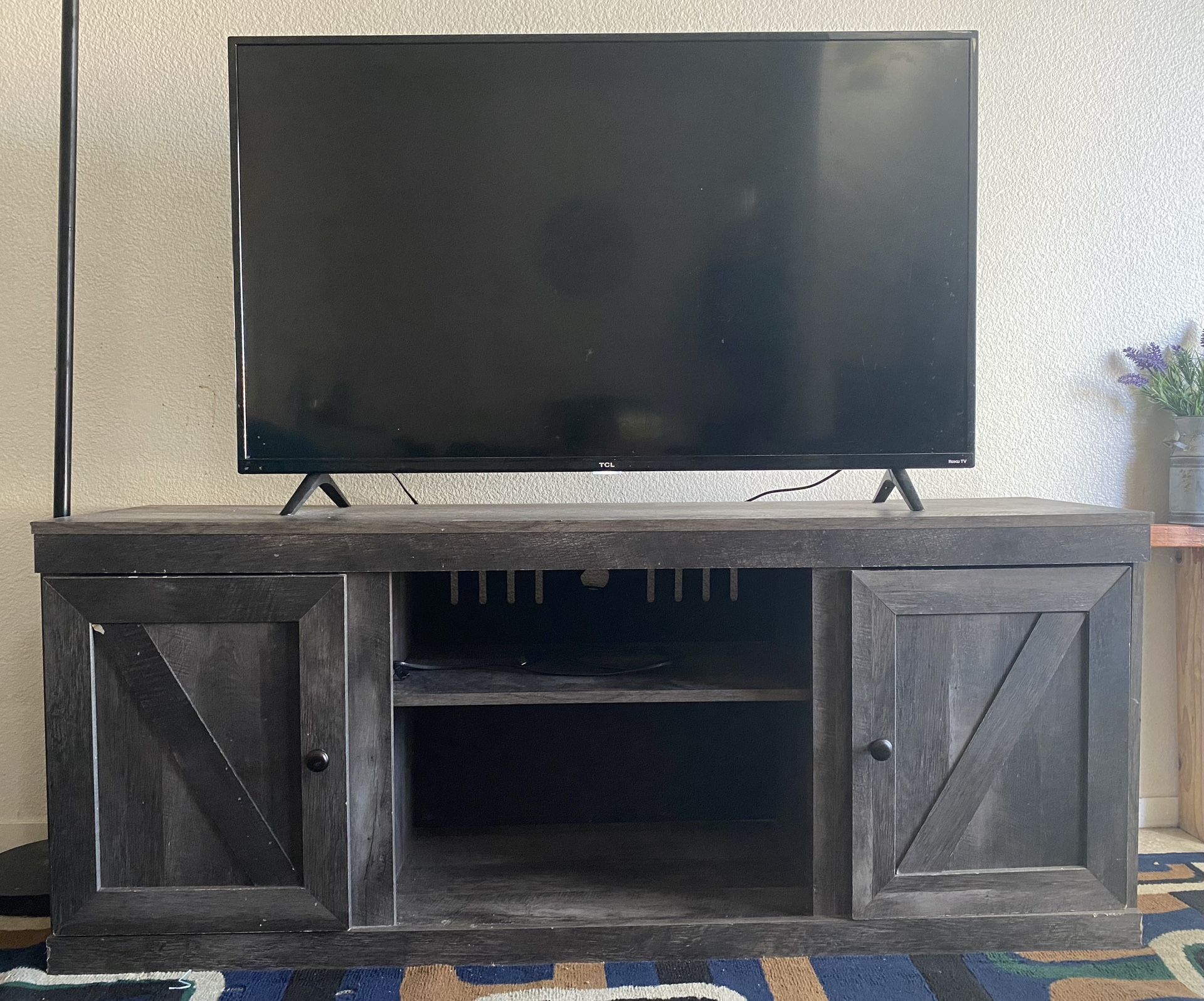 50 “ TCL ROKU TV WITH TV STAND