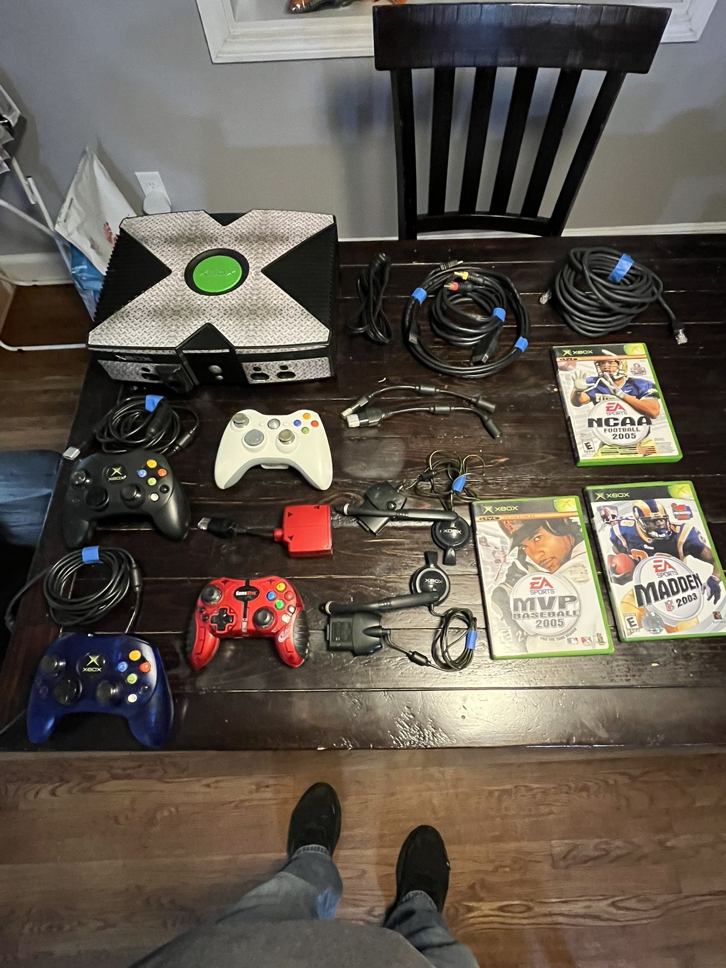 Original Xbox With Extras