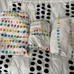 Lovevery Organic Cotton Crib Sheet, Quilt, Changing Pad Cover And Swaddle
