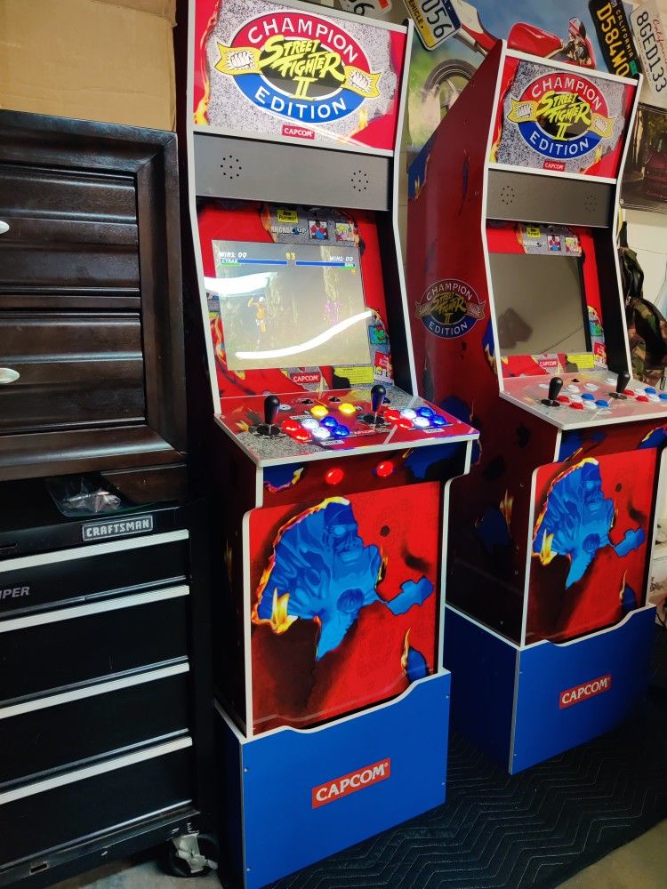 STREET FIGHTER II CHAMPION EDITION WITH 14 GAMES - ARCADE CONSOLE