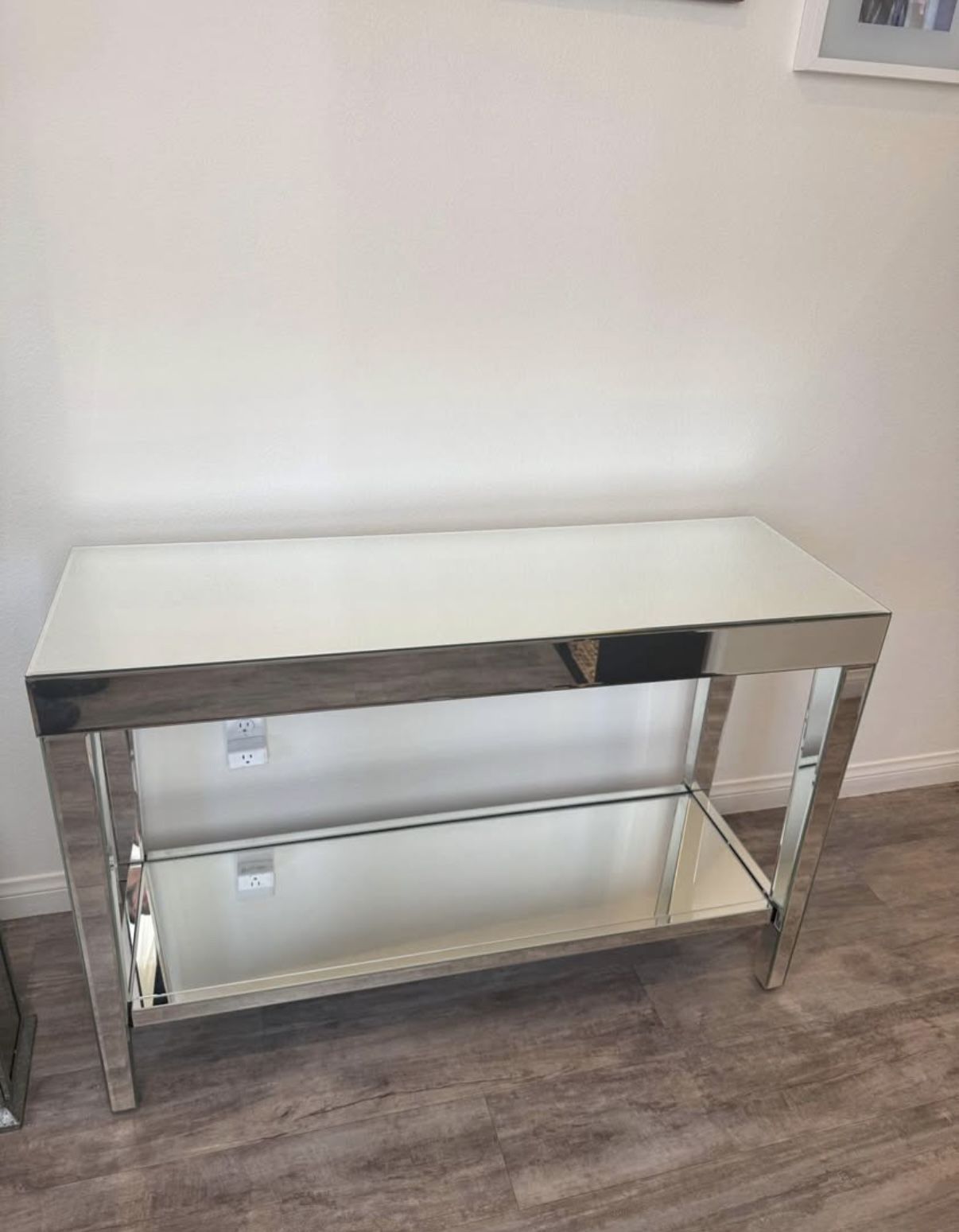 Mirror Entry Table