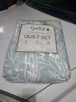 Greenland Queen Quilt Set