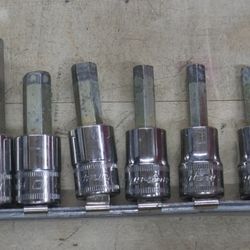 Snap On Tool FAM14E -4E-3/8" Drive 14mm-4MM METRIC HEX Bit 11 SOCKETS USED