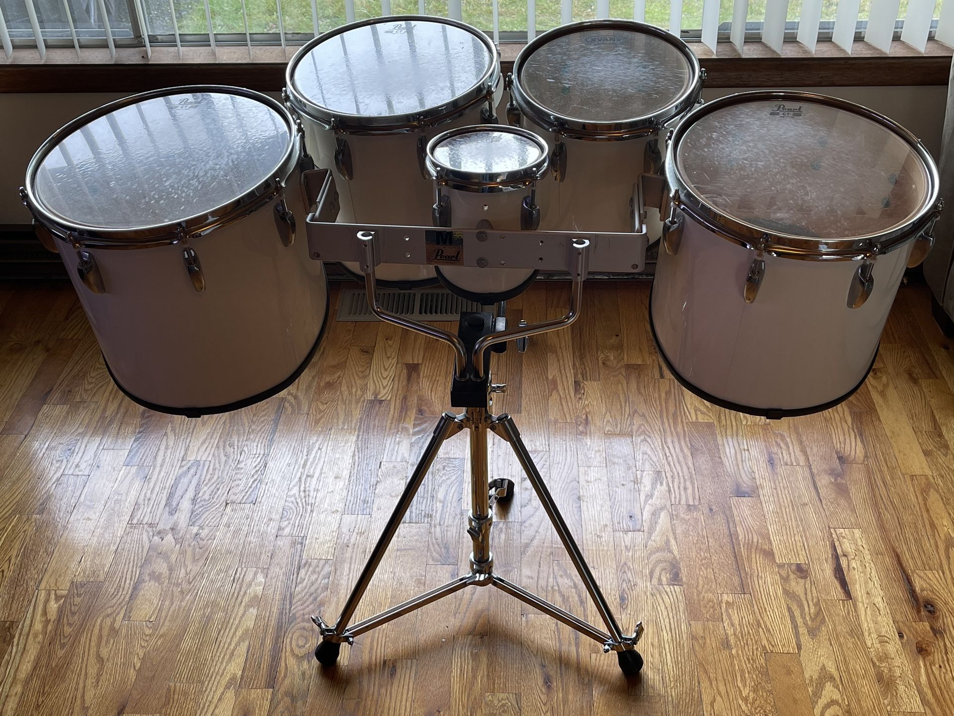 Pearl Tenor / Quad Drum Set with stand