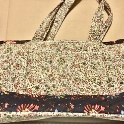 Travelon Brand Bag Many Compartments 16.5” Long 