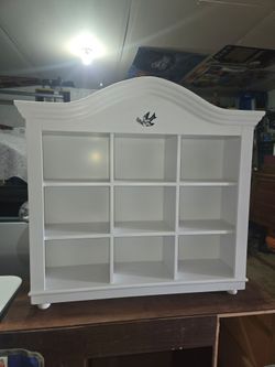 Cute display shelf unit