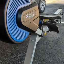 XTERRA ERG 700 Rowing Machine