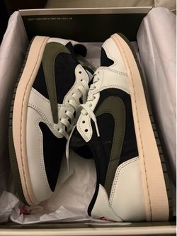 Jordan 1 low  Travis Scott olive