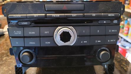 Mazda CX-7 2007-2009 6-disc CD player changer Good Condition