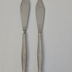 Oneida Act I Glossy Stainless Steel Butter Knife 6 3/4"