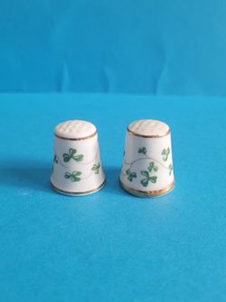 Vintage Royal Tara Galway Porcelain Thimbles Ireland 2 in Lot.