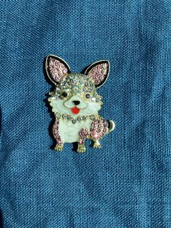 Charming Chihuahua Brooch W/ Sparkling Pink & White Rhinestones