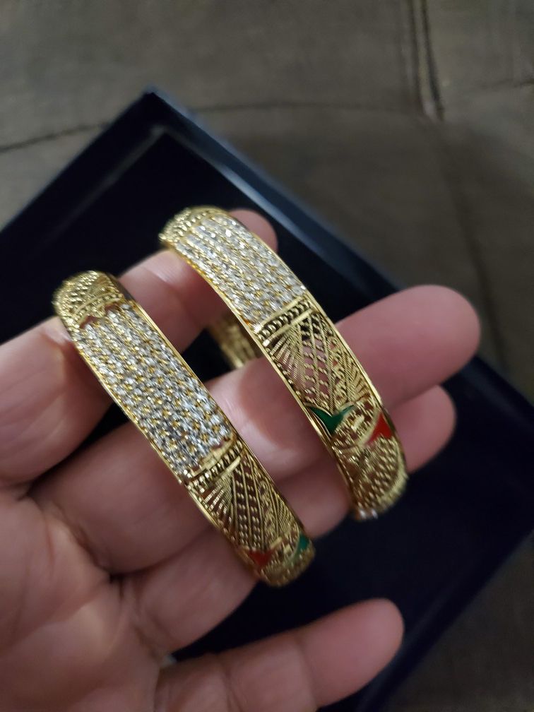 Plated set of 2 bangle bracelet