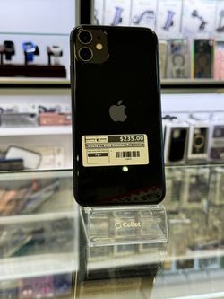iPhone 11 64GB Unlocked Pre-owned