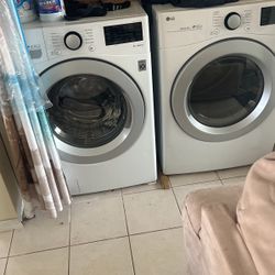 LG Washer And Dryer 
