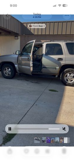 02’ Chevy Tahoe 300k miles 2500 obo