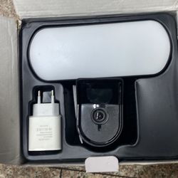Flood Light Camera 