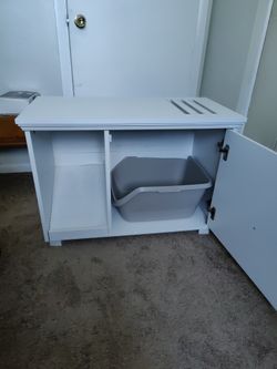 Cat Litter Enclosure