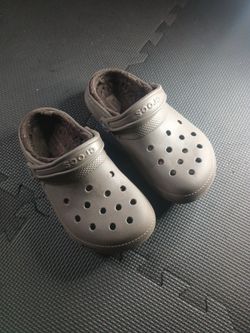 Brown Crocs Size Womens 4 Mens 6