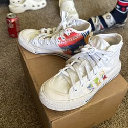 High Top Adidas Size 4 Youth 