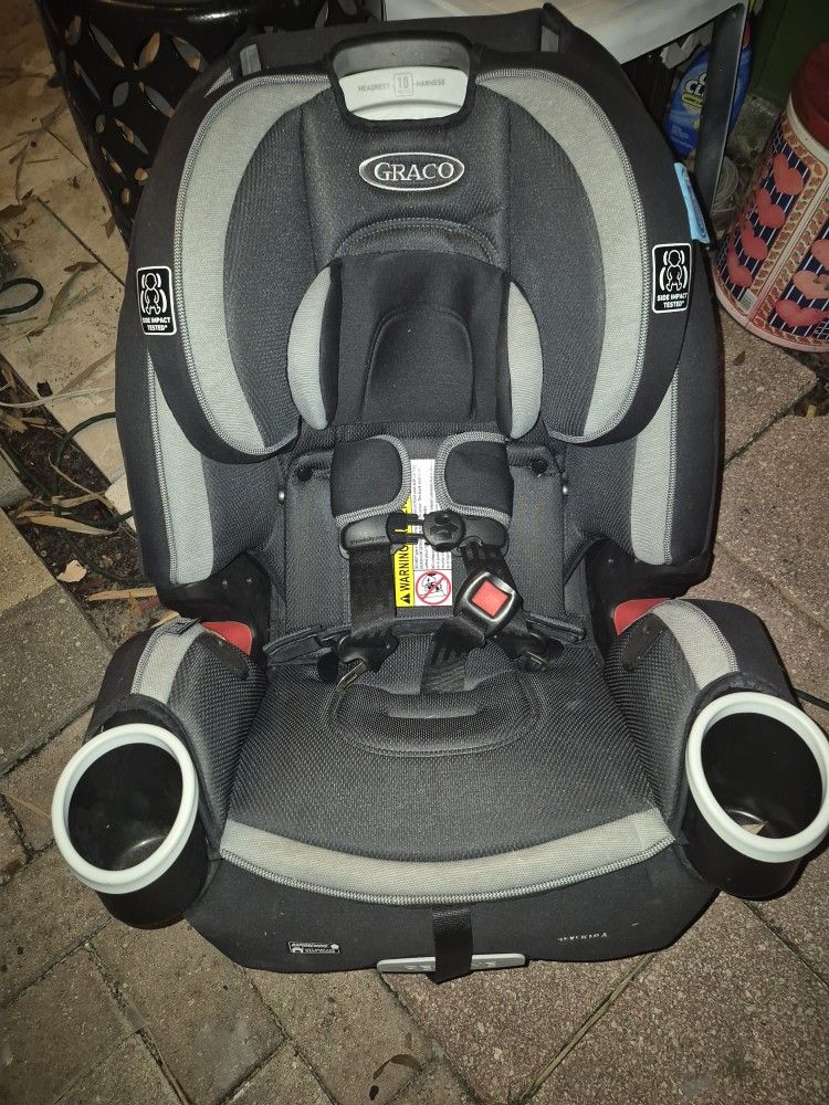 Graco 4Ever DLX 4in1 Car Seat