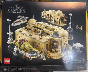 LEGO Star Wars Mos Eisley Cantina 75290