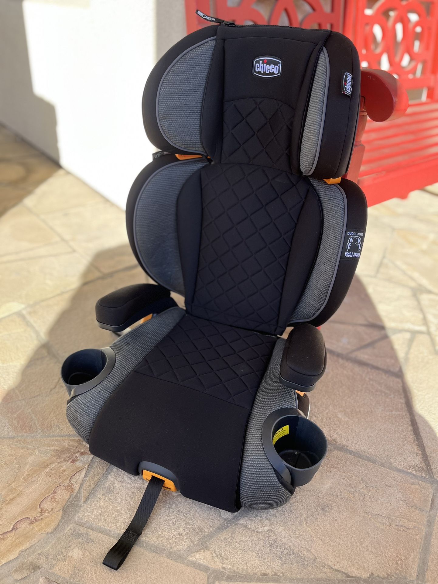 Chicco Kidfit Zip Plus, 2 in 1 Booster Seat 