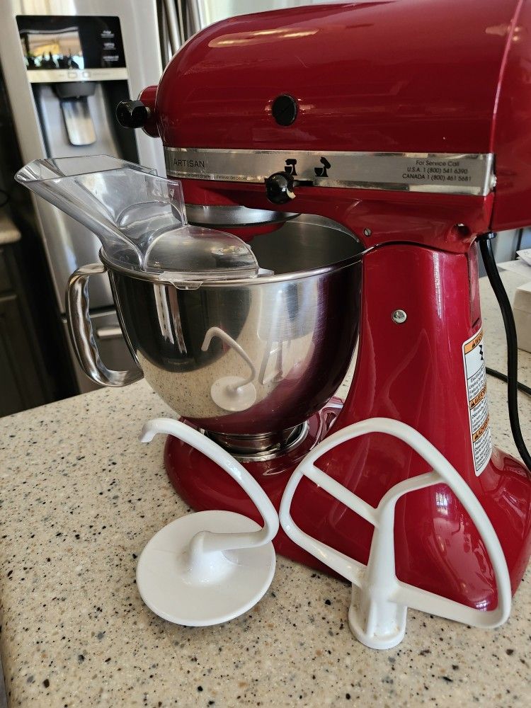 Kitchenaide Mixer Red