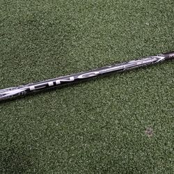 UST Mamiya Linq White 7F5 Driver Shaft With Callaway Adapter