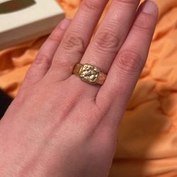 Fun Gold Metal Ring Size 7