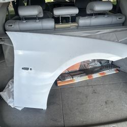 BMW Fender 328i 2012