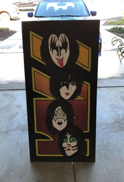 Kiss Sign