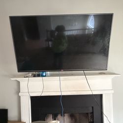 65 Inch Smart Flatscreen Tv