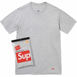 Supreme Tshirt And Briefs