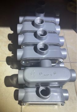 Conduit body