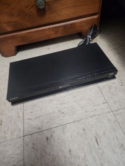 Blue-ray  Disc/dvd Player