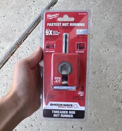 Milwaukee SHOCKWAVE Impact Duty 3/8in Threaded Rod Nut Runner for Impact Driver