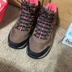 New Skechers Boots Wide Fit