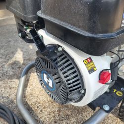 Pressure Washer  3000 Psi