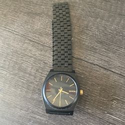 Nixon The Player Watch