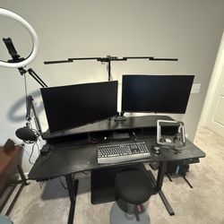 Adjustable Standing Desk