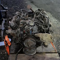 International V8 Diesel Engine – Unknown Condition – Good for Parts or Rebuild