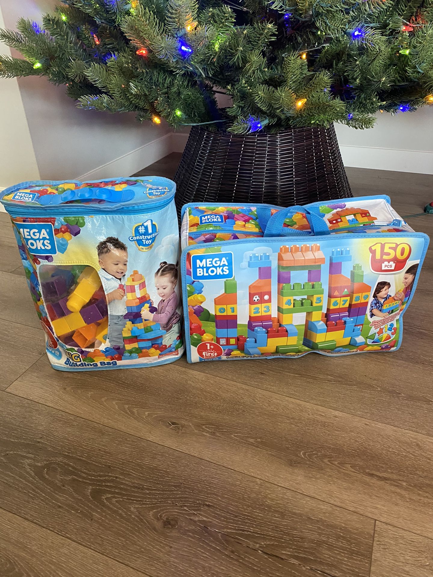 Mega Blocks 150+ Pieces - CLEAN!