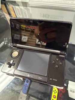 Nintendo 3DS Console