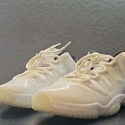 NIKE AIR JORDAN 11 LEGEND BLUE 