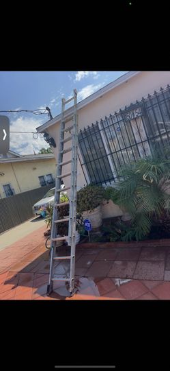 Excellent Condition, 24,20 And 32 Feet Aluminum Extension Ladders