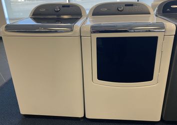 White Whirlpool Cabrio Platinum Impeller Style Washing Machine And Electric Dryer Set (0-0131)