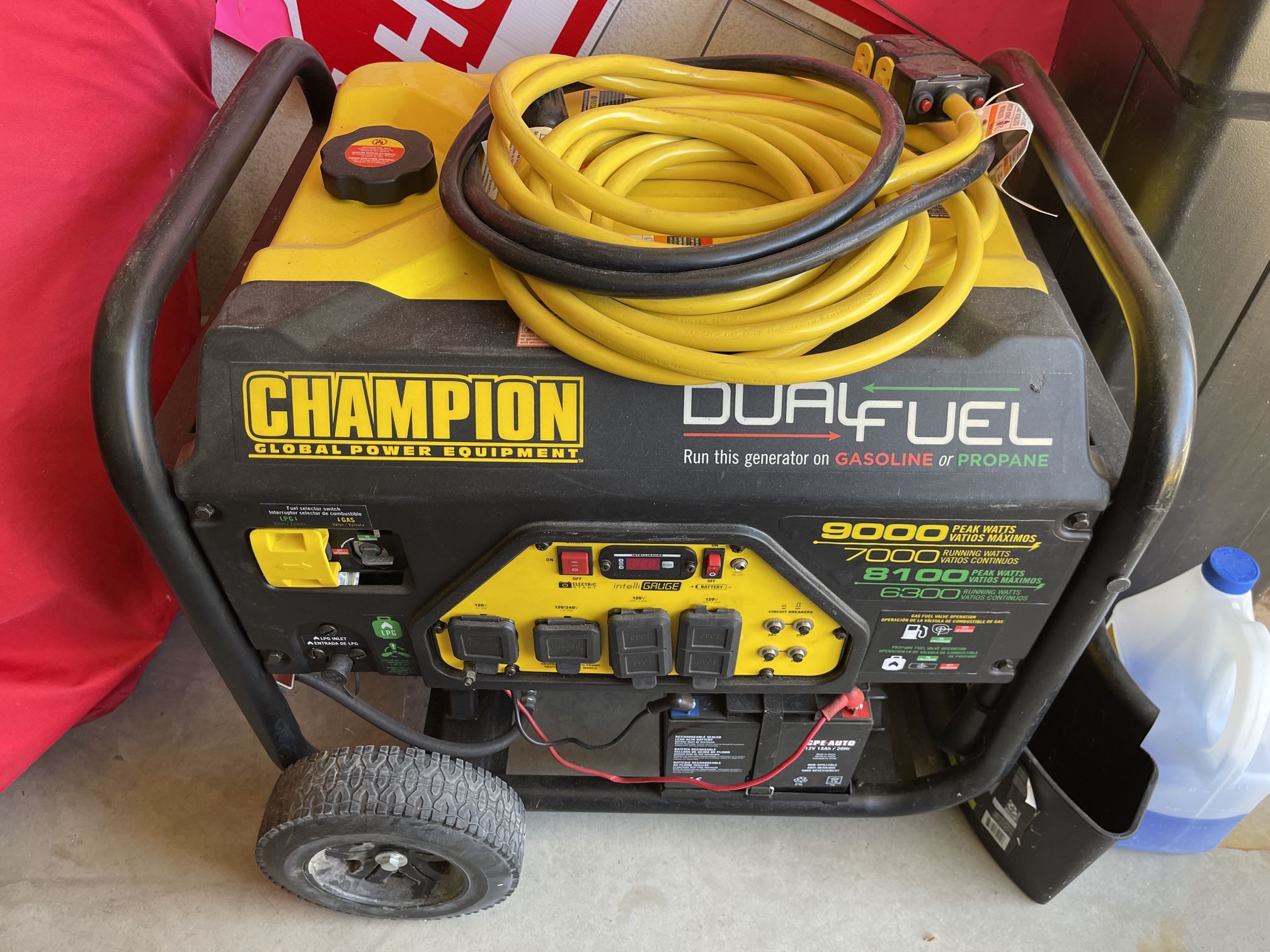 Champion Dual Fuel 9000 Watt Electric Start Generator